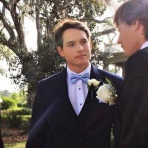 Meet your Posher, Joy